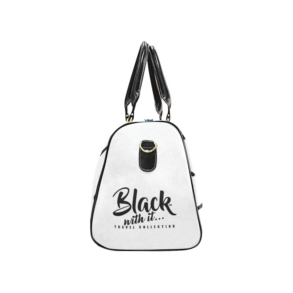 BWI: Luxury Travel Bag: White w/ Black Font Large Travel Bag New Waterproof Travel Bag/Large (Model 1639)