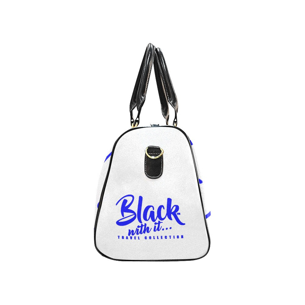BWI: Luxury Travel Bag: White w/ Blue Font Large Travel Bag New Waterproof Travel Bag/Large (Model 1639)